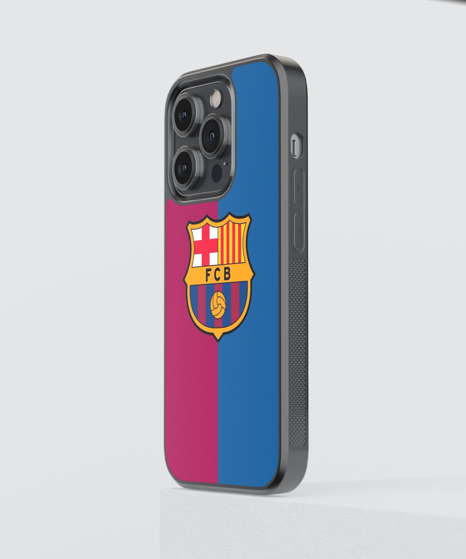 fcb-inspired-metal-case-cover-for-iphone-15-pro-07 FCB Inspired Metal Case Cover for iPhone 15 Pro – Side View