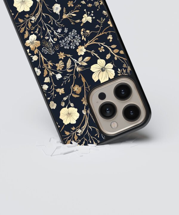 Flower Design Metal Case Cover for iPhone 16 Pro Max – Dropping View