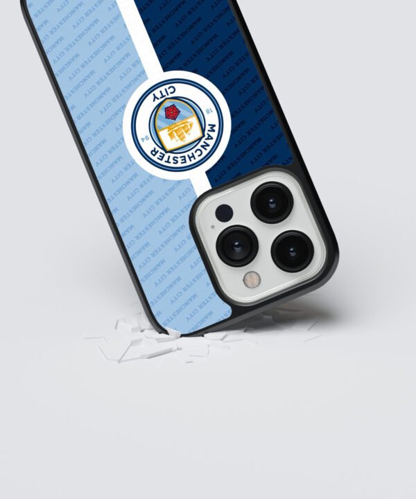 Real Madrid Inspired Metal Case Cover for iPhone 14 Pro Dropping View