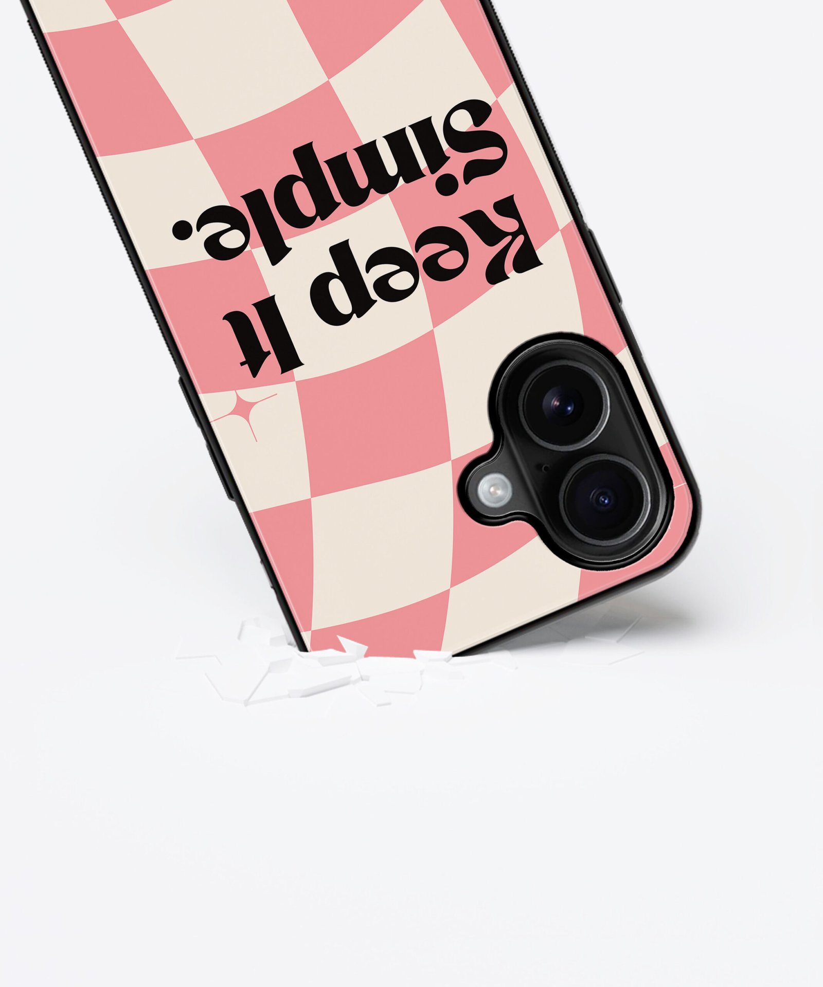 retro-style-metal-case-cover-for-iphone-16-plus-04 Retro Style Metal Case Cover for iPhone 16 Plus – Dropping View